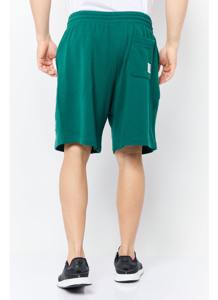 Men Sportswear Fit Outdoor Shorts, Green