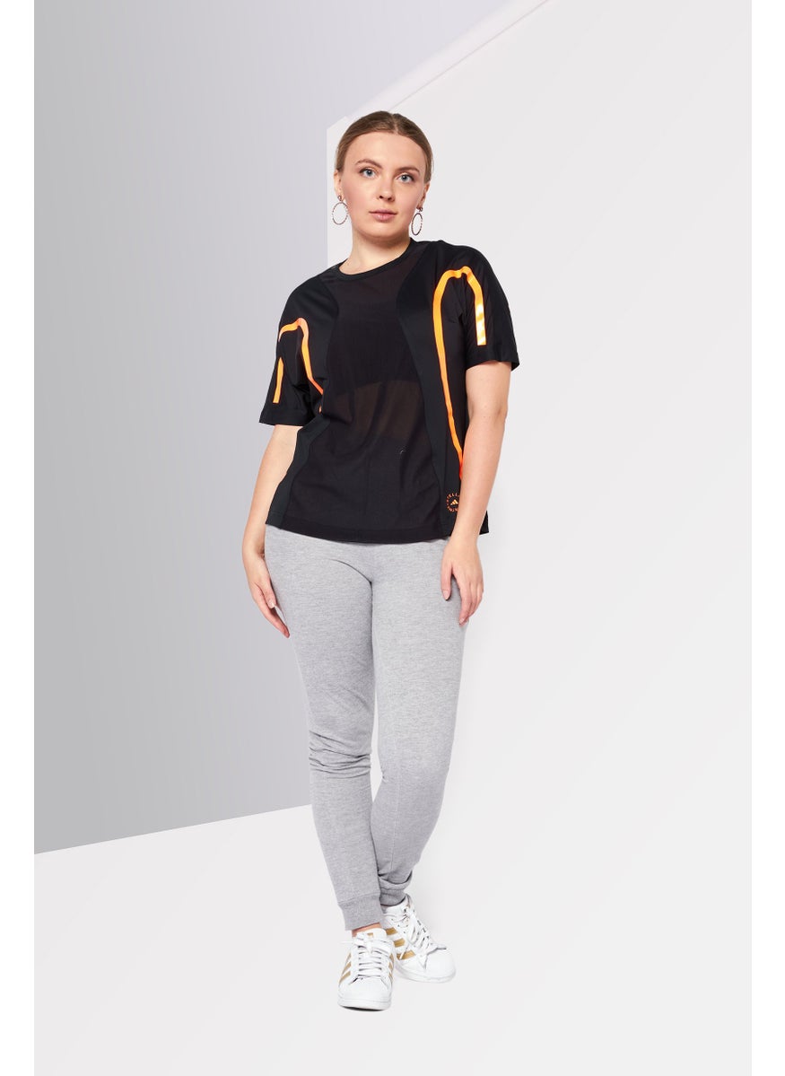 Women  Sportswear Fit Short Sleeve Training T-Shirt, Black Combo