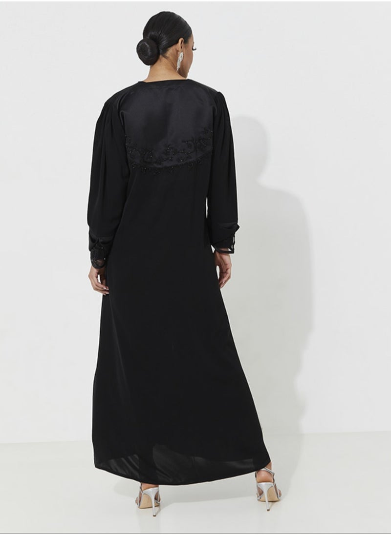 Abaya Royal With Black Embroidery Buff Sleeves