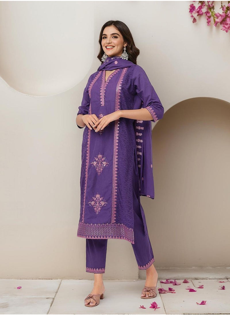 Regular Fit Embellished Pattern Round Neck Neck Three-Quarter Sleeve Lilac Colour Knitted Cotton Kurta Set for Women with Mid-Rise Closure - Perfect for your Festive Celebrations