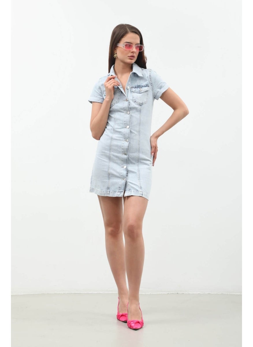 Short Sleeve Buttoned Front Jean Dress Light Blue