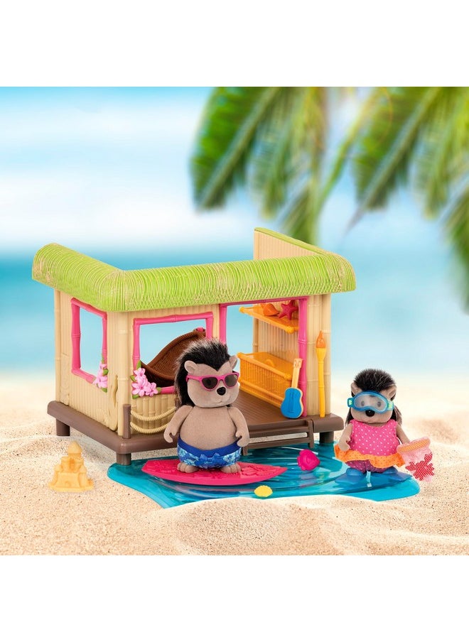 Li’l Woodzeez - Sunshine Tiki Hut Beach Party - Stackable Dollhouse Playset - 2 Posable Doll Figures & 1 Storybook Included - Miniature Beach Toys & Accessories - Pretend Play Toy Gift for Kids 3+