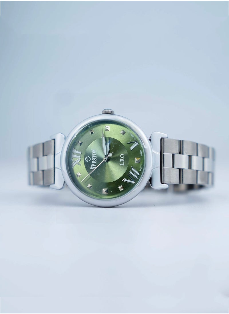Leo Women's Analog Quartz Green Dial Stainless Steel Watch SV 19045