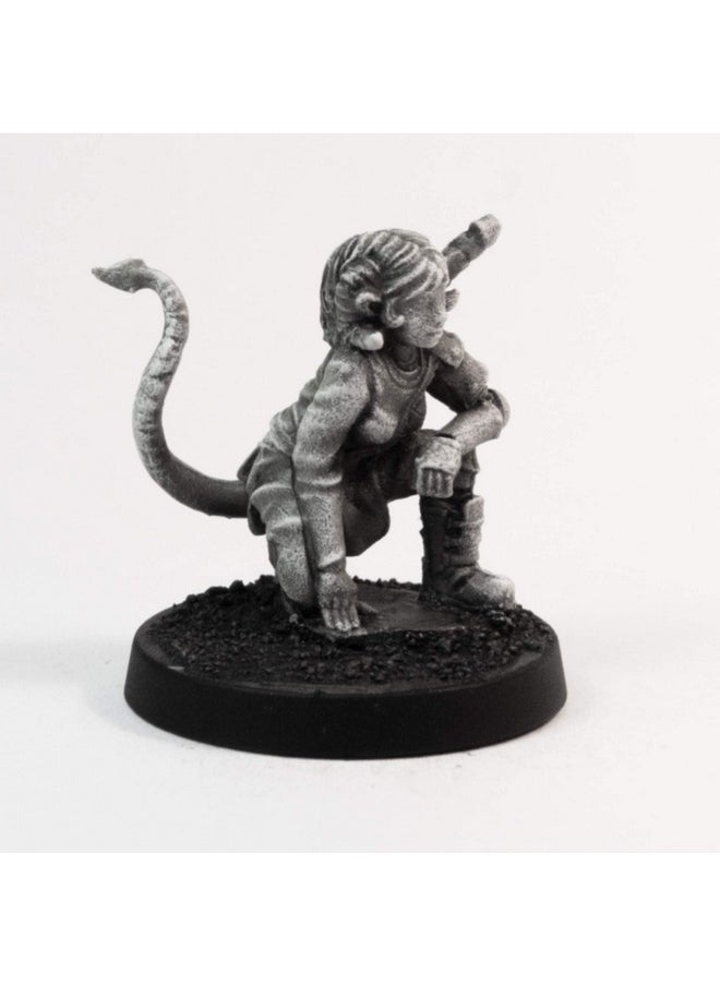 Stonehaven Miniatures Female Teifling Fighter Miniature Figure, 100% Pewter Metal - 22mm Tall - (for 28mm Scale Table Top War Games) - Made in USA