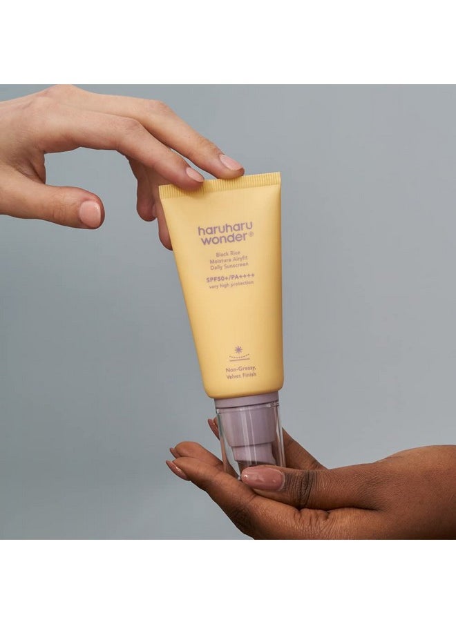 Haruharu Wonder Black Rice Moisture Airyfit Daily Sunscreen 50ml (1.69fl.oz), Reef Safe Formula, Non-Greasy Velvet Finish