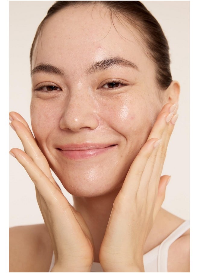 Sulwhasoo Essential Comfort Balancing Water - Moisturizing Korean Face Toner for Dry & Sensitive Skin, Hydrating, Soothing, Nourishing & Balancing - 5.07 fl. oz.
