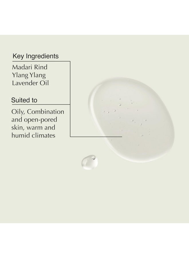 Aesop Amazing Face Cleanser | Non-Drying, Enhanced with Purifying Mandarin Rind | Cleanses Skin of Oil and Grime | 6.7 oz