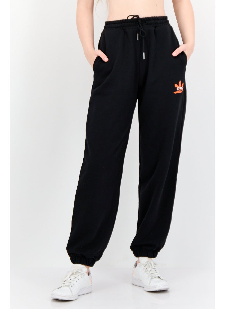Women Sportswear Fit Outdoor Sweatpants, Black