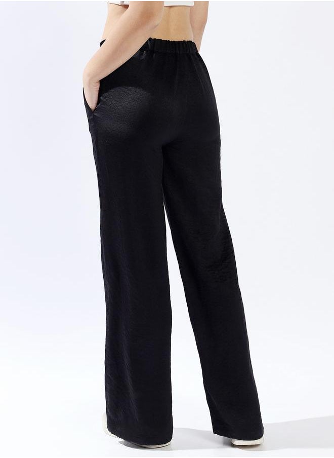 Women Relaxed Loose Fit High-Rise Satin Trousers