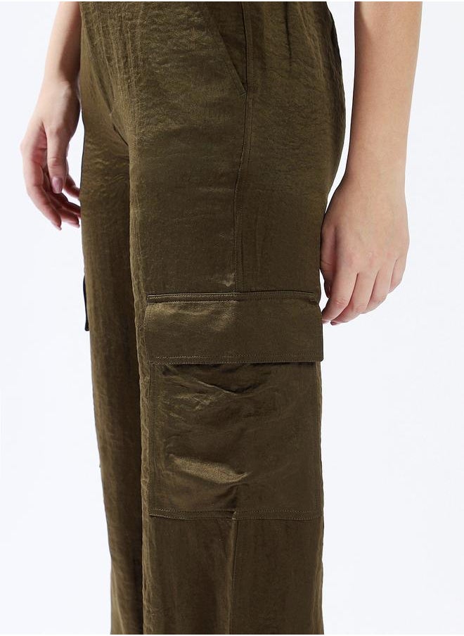 Women Trousers, Oversized, Solid, Dark Olive, in 100% Polyester, Button closure, Woven weave, High-Rise waist, perfect for Casual. Stay ahead of the trend!