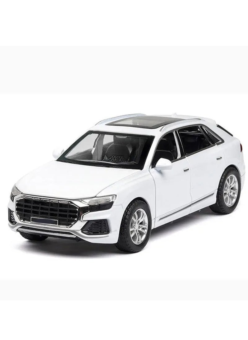 1:24 Scale Luxury SUV Die-Cast Model with Lights, Sound & Pull-Back Action
