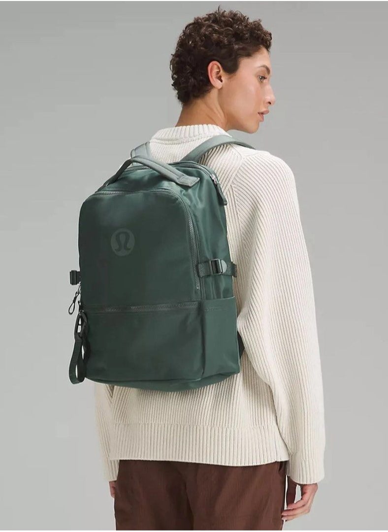 New Crew Backpack 22L *Logo