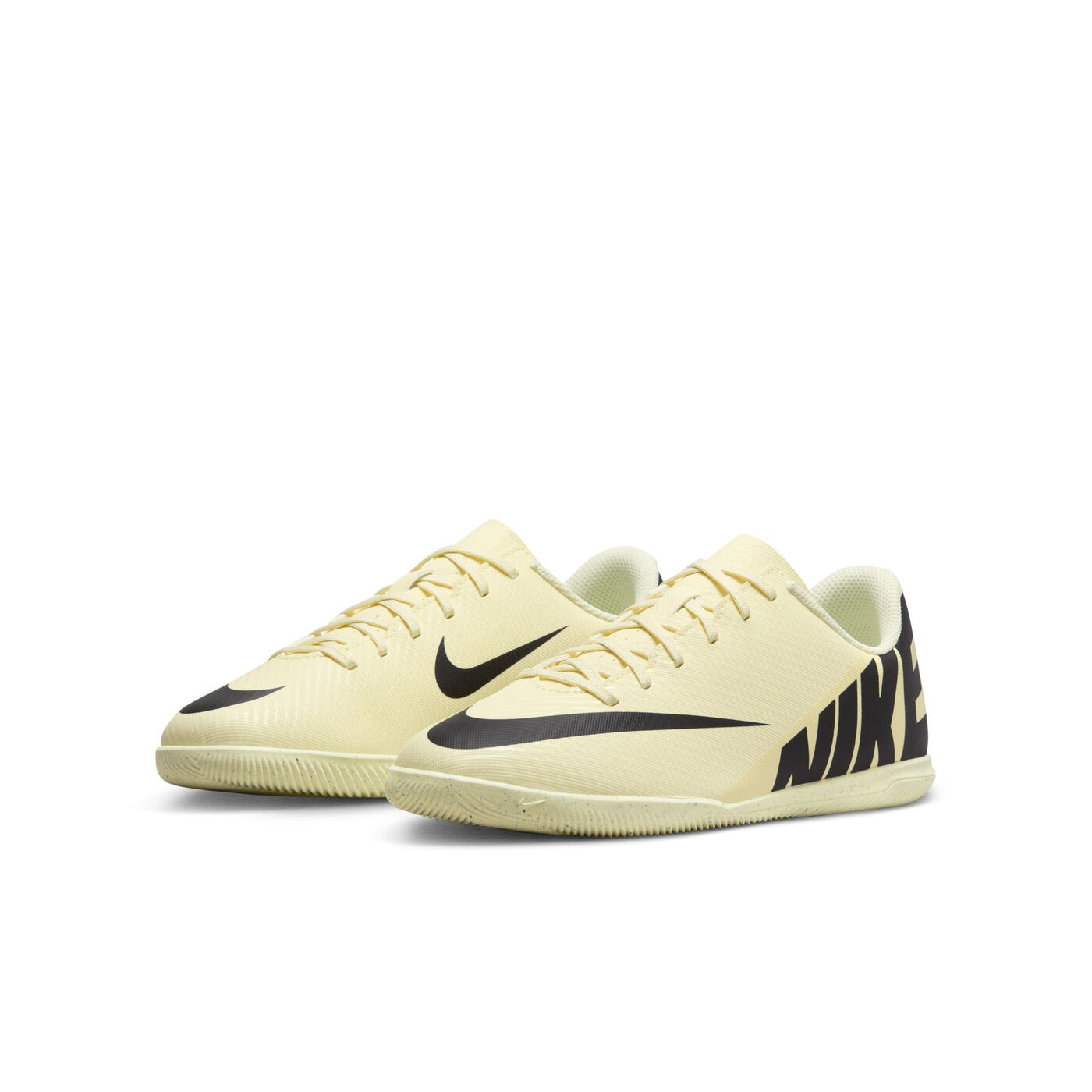 Kids' Mercurial Vapor 15 Club Indoor Court Football Shoe