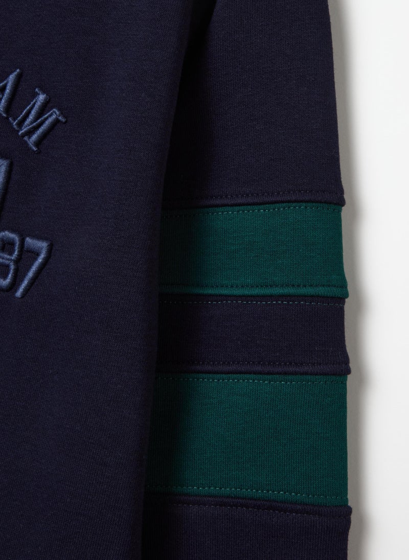 Sweatshirt with ''Varsity Teamâ€ embroidery