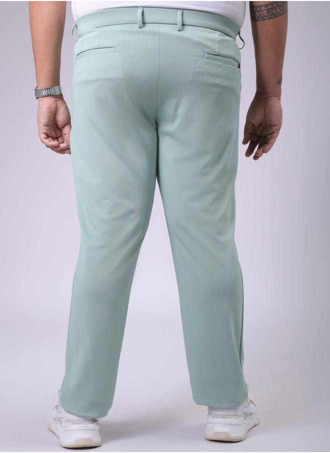 Men Plus Size Regular Fit Solid Mid-Rise Stretchable Chinos