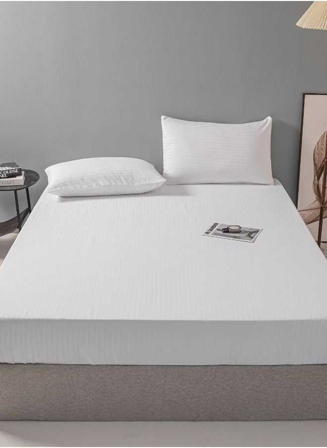 Fitted sheet with elastic corner 180*200+30cm with 2 pillow cases, bedsheet set 0f 3 piece king size, white.