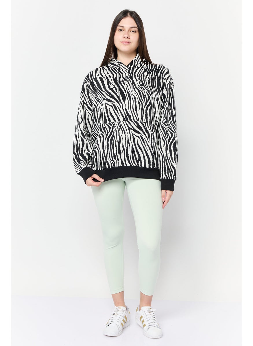 Women Sportswear Fit Long Sleeves Outdoor Sweatshirt, Multicolour