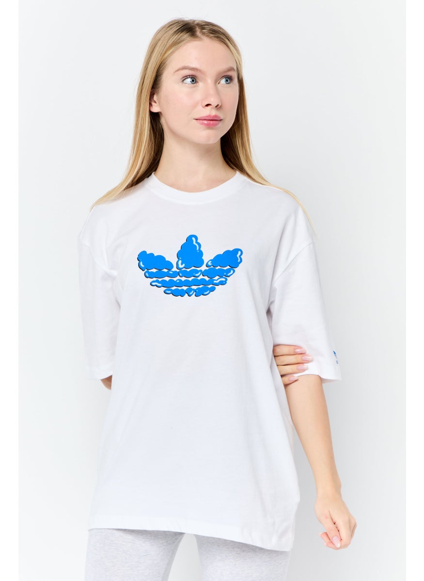 Women Oversized Fit Short Sleeve Outdoor T-Shirt, White