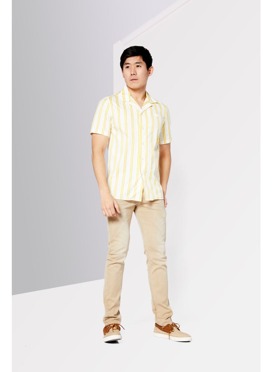 Men Regular Fit Short Sleeve Stripe Casual Shirt, White/Yellow