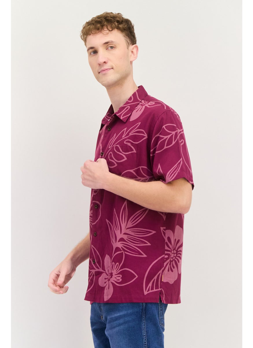 Men Regular Fit Allover Print Short Sleeve Casual Shirt, Maroon