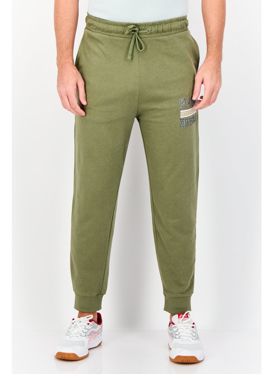 Men Regular Fit Graphic Print Jogger Pants, Olive