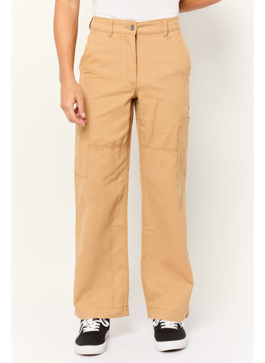 Men Regular Fit Solid Cargo Pants, Brown