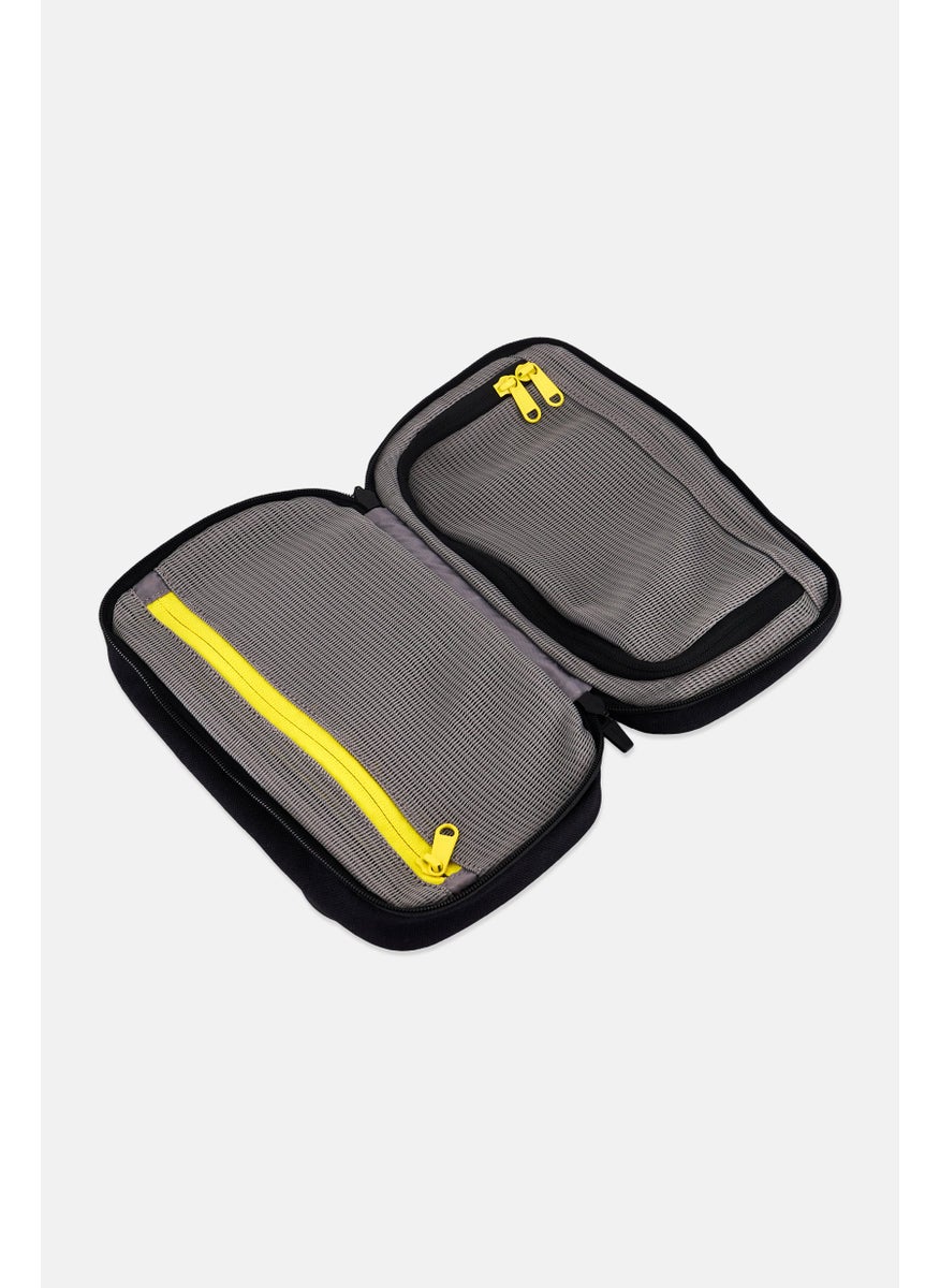 Women Brand Logo Travel Toiletry Bag W 15,5 x H 6,8 x L 24,9 cm, Black