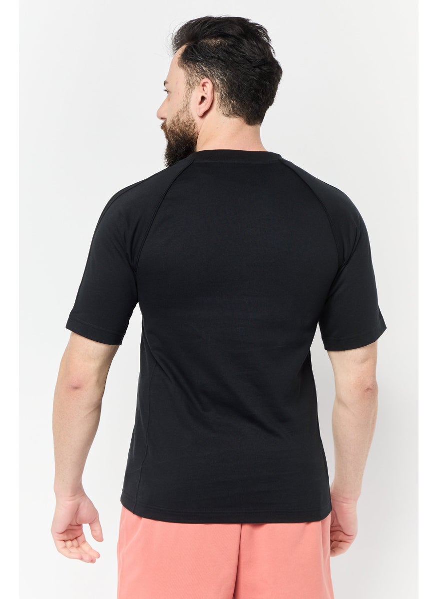 Men Sportswear Fit Short Sleeve Training T-Shirt, Black