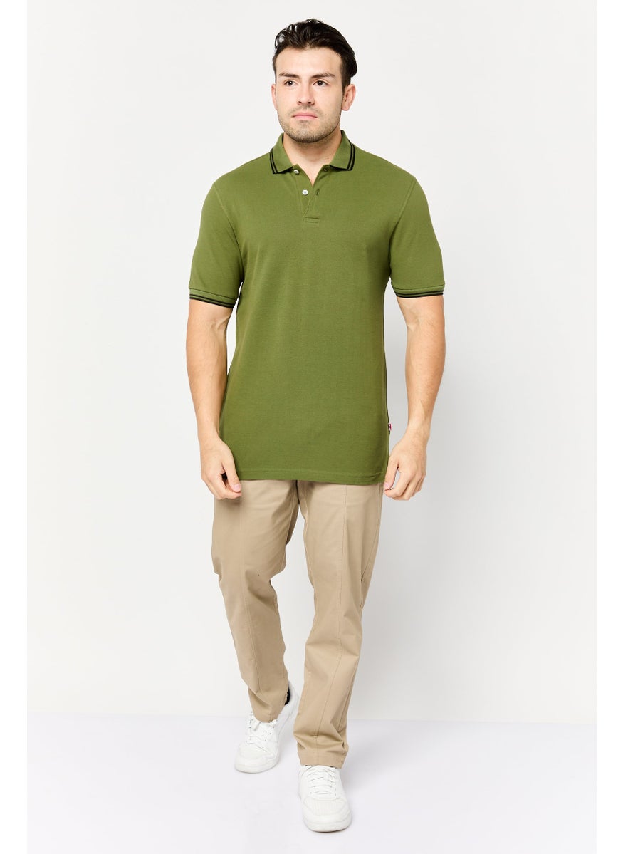 Men Regular Fit Textured Short Sleeves Polo Shirts, Olive