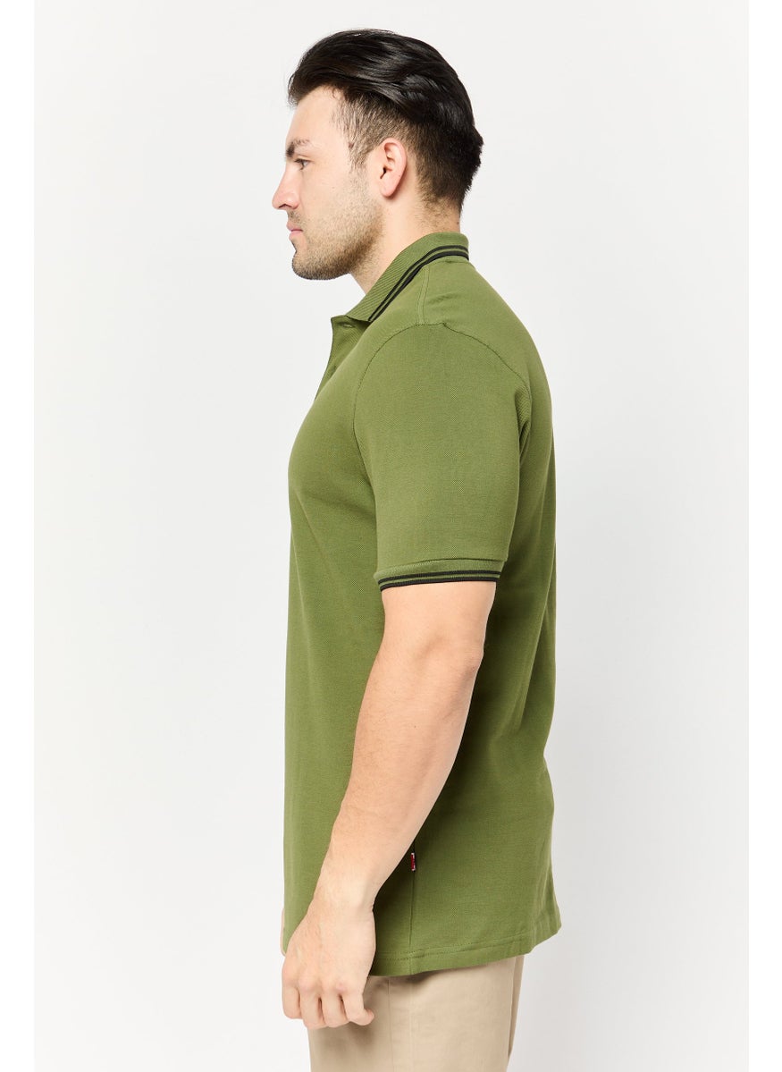 Men Regular Fit Textured Short Sleeves Polo Shirts, Olive