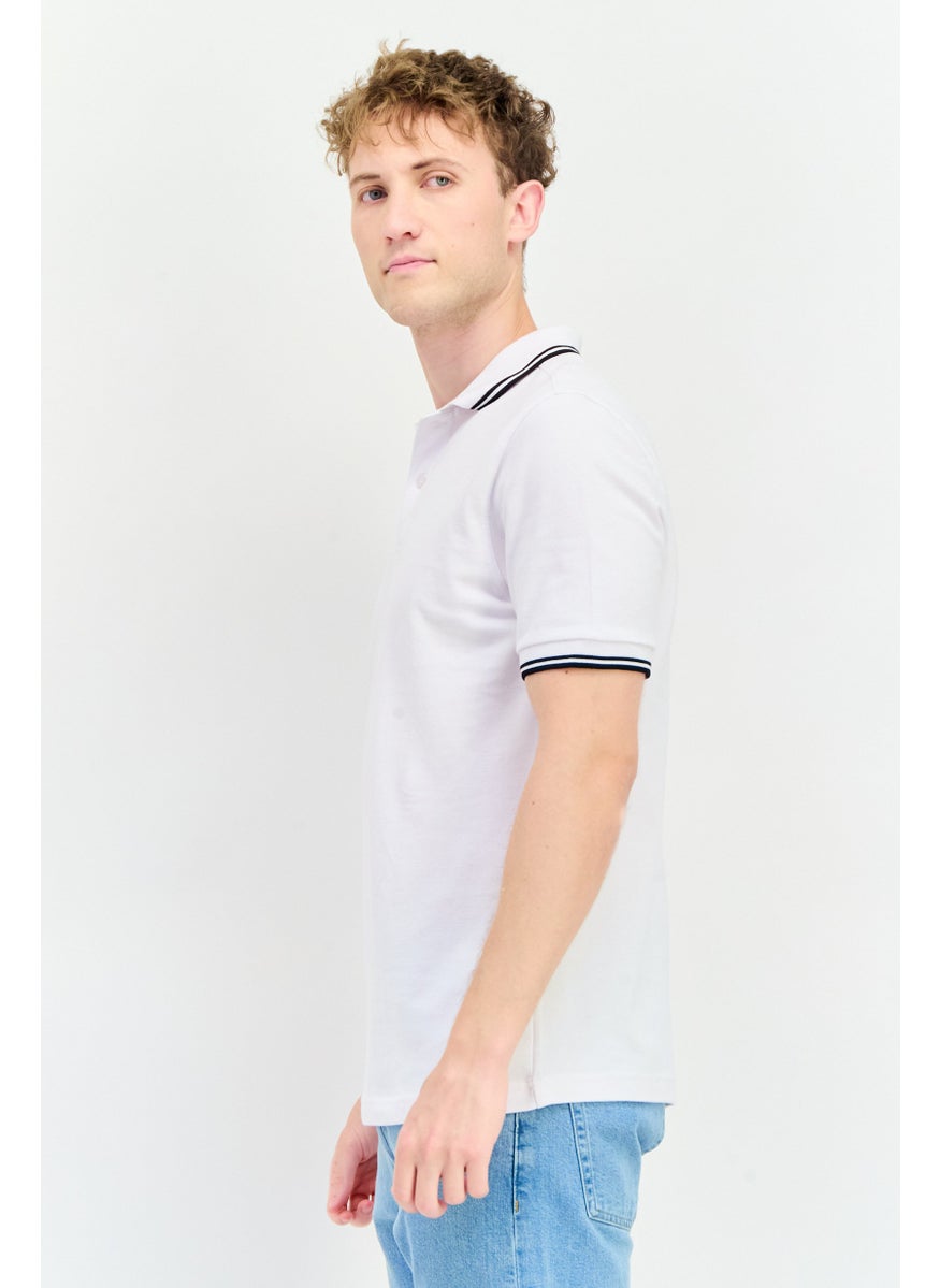 Men Regular Fit Textured Short Sleeves Polo Shirt, White