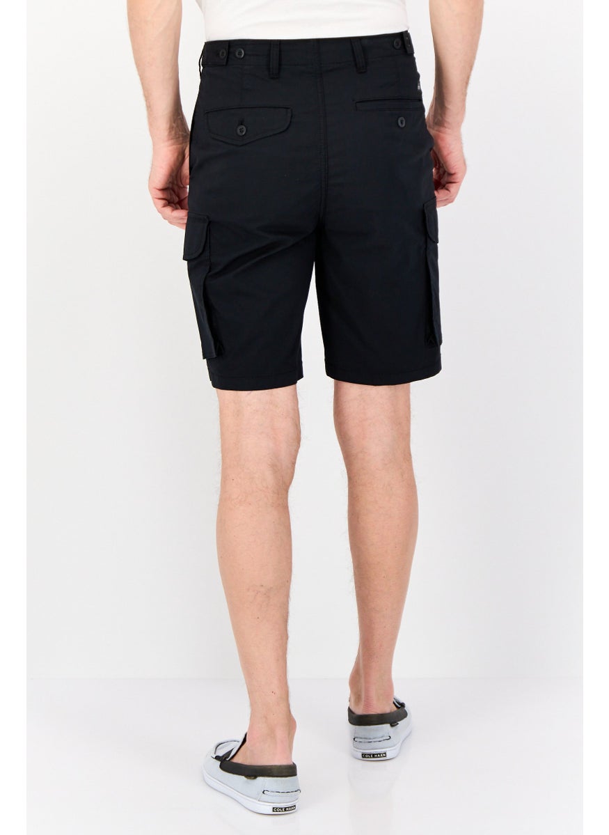 Men Solid Cargo Shorts, Black
