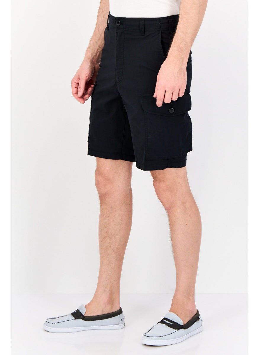 Men Solid Cargo Shorts, Black