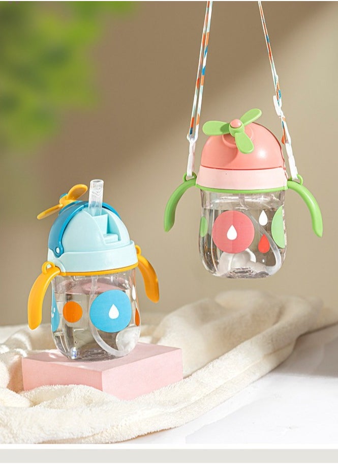 Kids Sippy Cup with Handles, Little kids water bottle. Straw Bottle with Fan Design,Blue