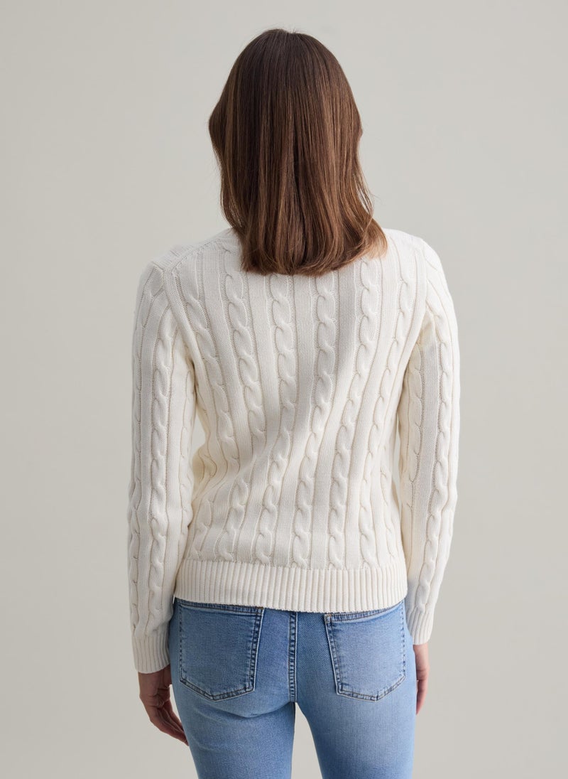 Ribbed pullover with cable-knit design