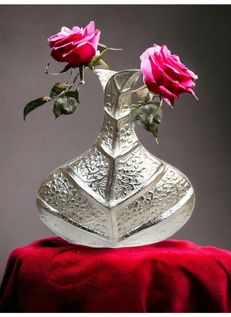 Blissful decor Presents Embossed Aluminium Vase for Center Piece Flower Holder Modern Home Decor Standard Size Silver Aluminium Flower vase for Home Decor and Living Room Vintage Decor 850 GMS