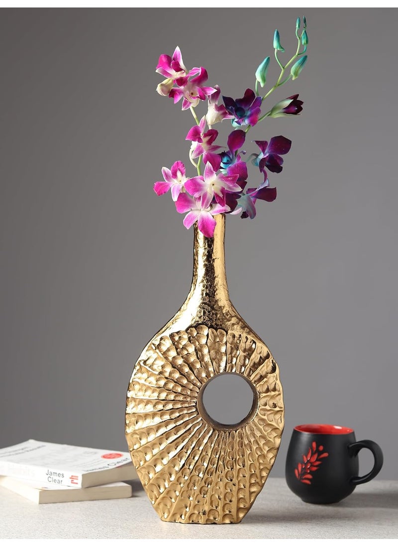 Decor de Maison Handcrafted Seashell Serenity Table Vase Decorative Flower Vase for Living Room Metal Vase for Dining Room Vases for Hall Planters for Office Metal Vases for Home Decor Gold