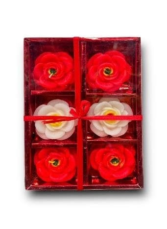 A Luxurious Blend of Midnight Romance and Enchanting Rose Blooms This Candle Radiates The Romance of Moonlit Gardens Filling Your Space with an Intoxicating and Captivating Fragrance Style 11