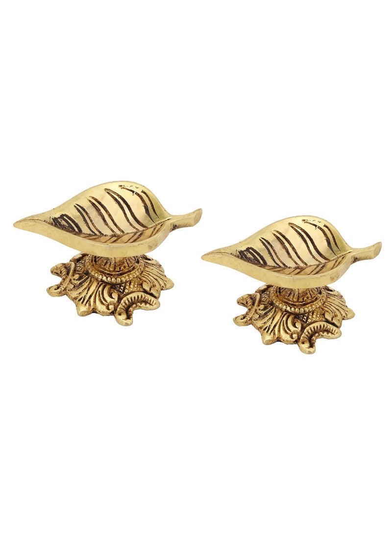 Jaszz Art Brass Leaf Diya 3 inches and 200g Small Size Ethnic Design Handmade Curved Oil Wick Antique Kuber Deepak for Home Decor Temple Puja Office Counter Decoration Festival Gift Pack of 2