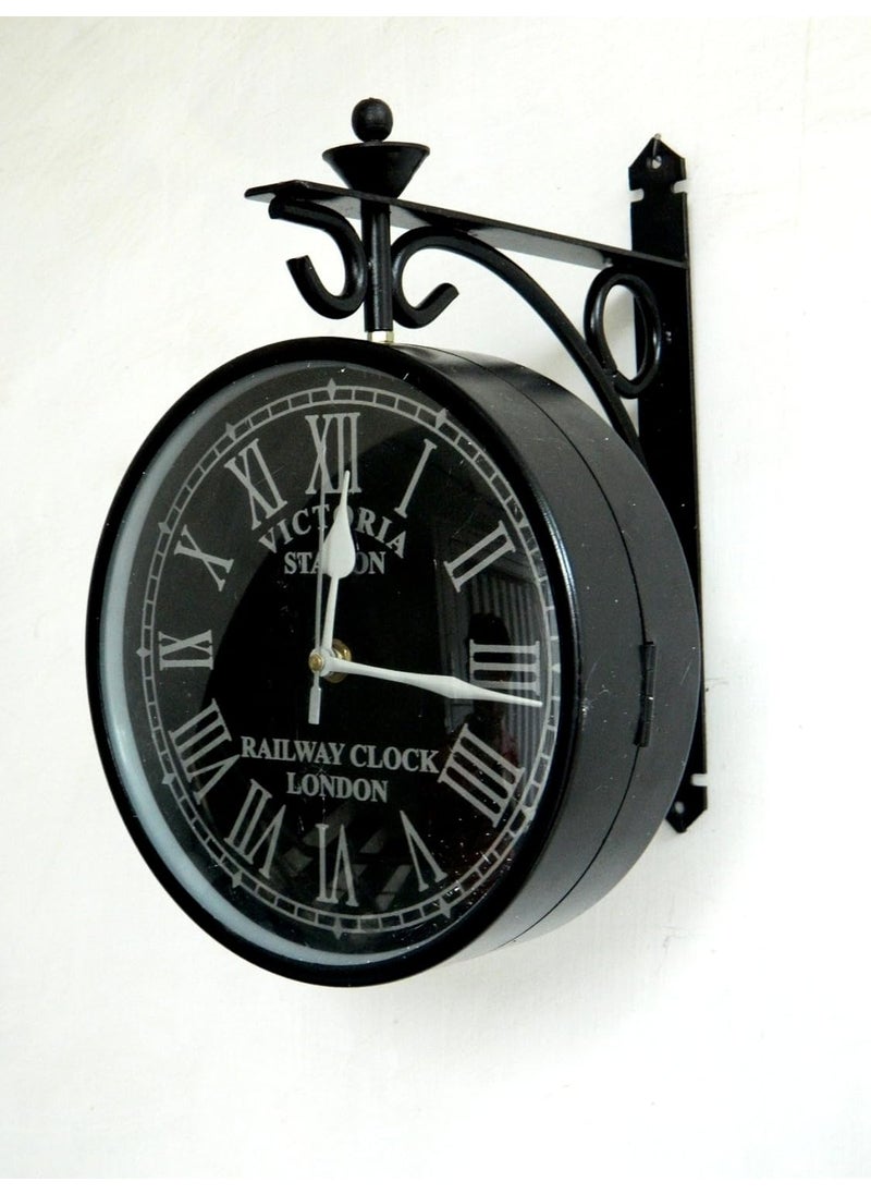 Tu Casa Double Sided Victorian Style Station Clock Metal 2286 cm x 762 cm x 254 cm Black SC29146