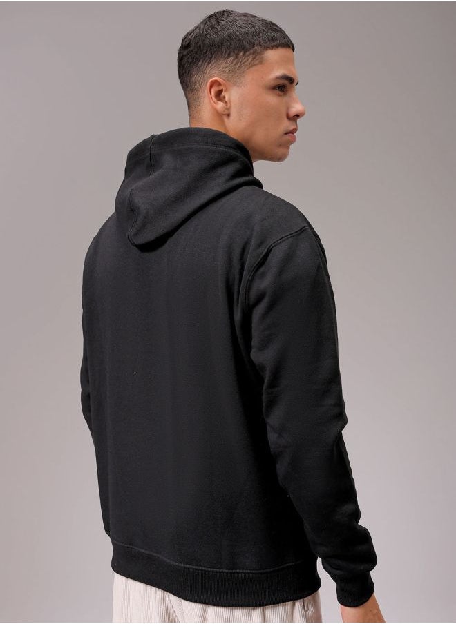 Men Regular Fit Solid Overhead Hooded Sweatshirt