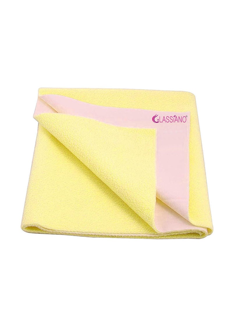 Glassiano Star Waterproof Reusable Ultra Absorbance Baby Bed Protector Large100cm X 140cm ColorYellow