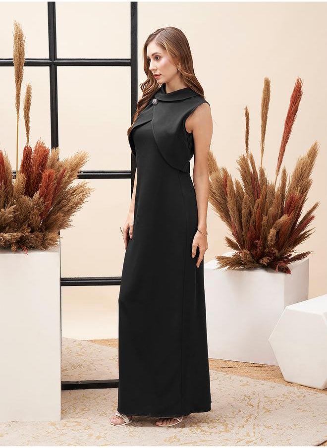 Collared Overlap Detail Maxi Dress with Back Slit by Styli