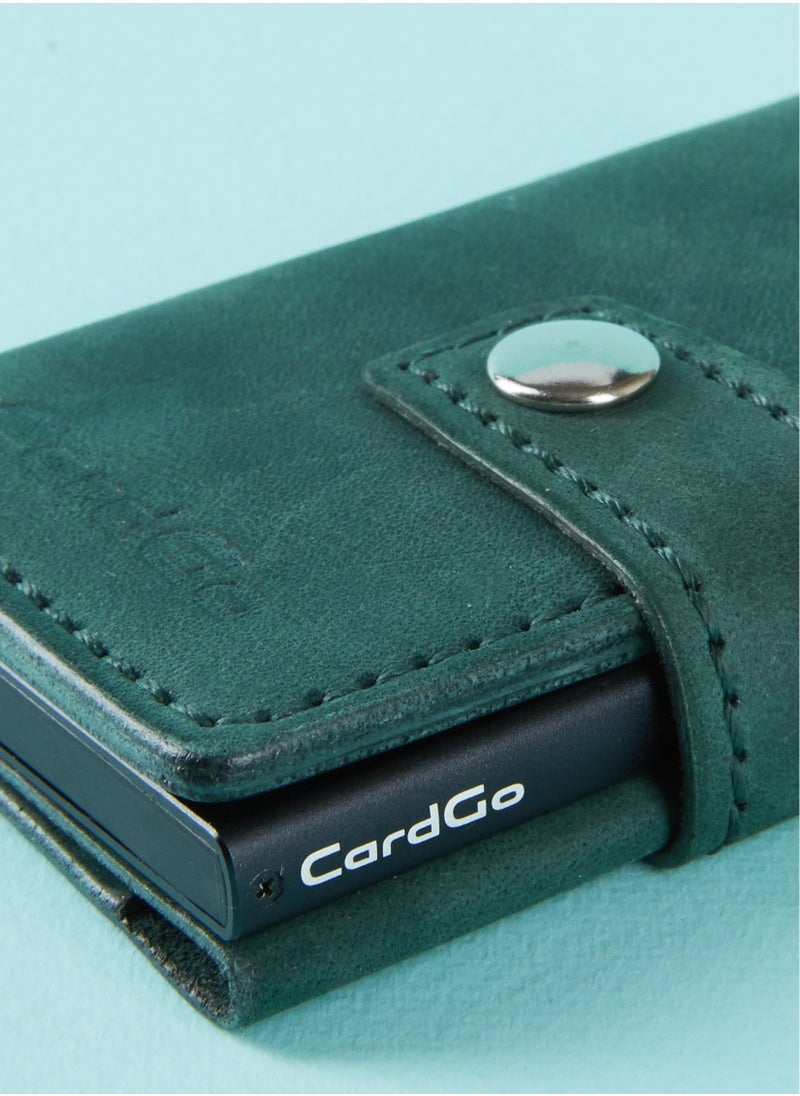 CardGo Green Leather Wallet: Stylish handcrafted RFID-protected slim cardholder with quick-access mechanism, premium leather, compact design, and gift packaging
