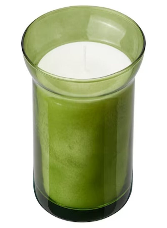 Scented candle in glass Fresh grass light green