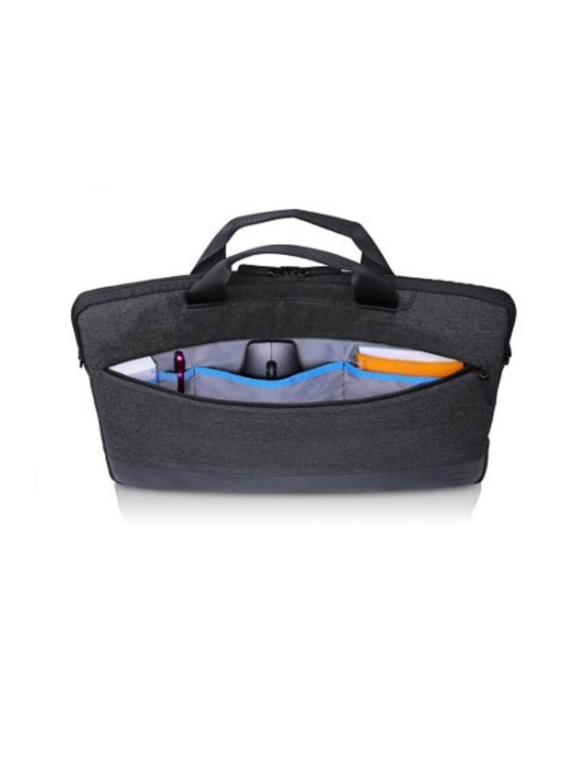 ES08-2P 15″ laptop safe and secure within the stylish Dell Professional Sleeve 15