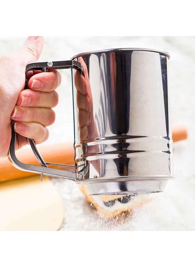 Restaurantware-Pastry Tek 2.5 Cup Flour Sifter, 1 Corrosion-Tolerant Baking Sifter - Squeeze Handle, Triple Mesh Screen, Stainless Steel Flour Sieve, For Sugar, Flour, Or Coffee Powder