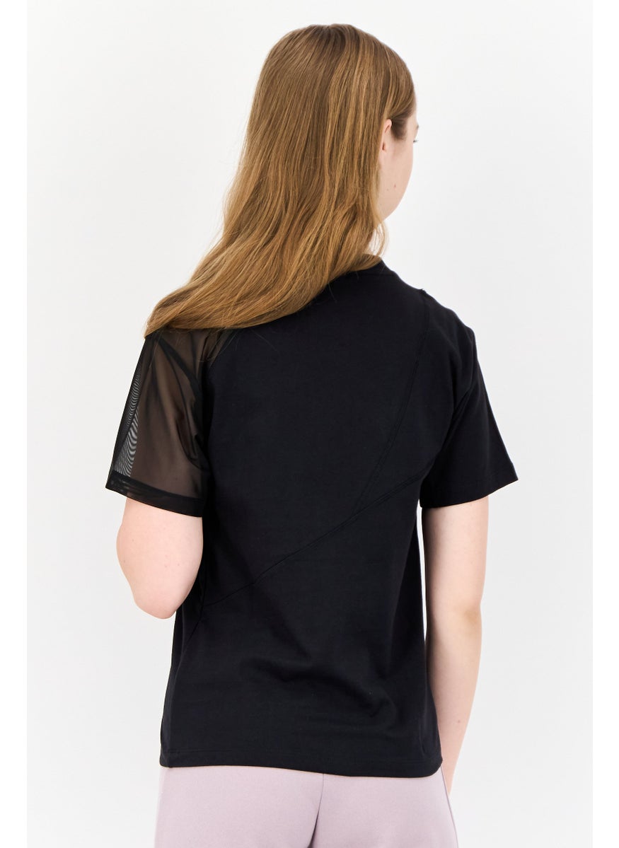 Women Sportswear Fit Short Sleeve Outdoor T-Shirt, Black