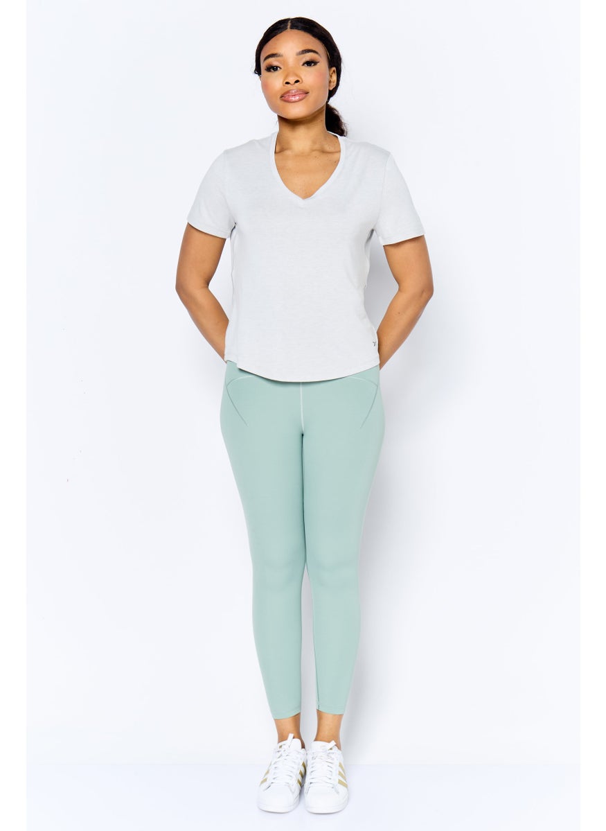 Women Sportswear Fit Short Sleeve Outdoor T-Shirt, Grey