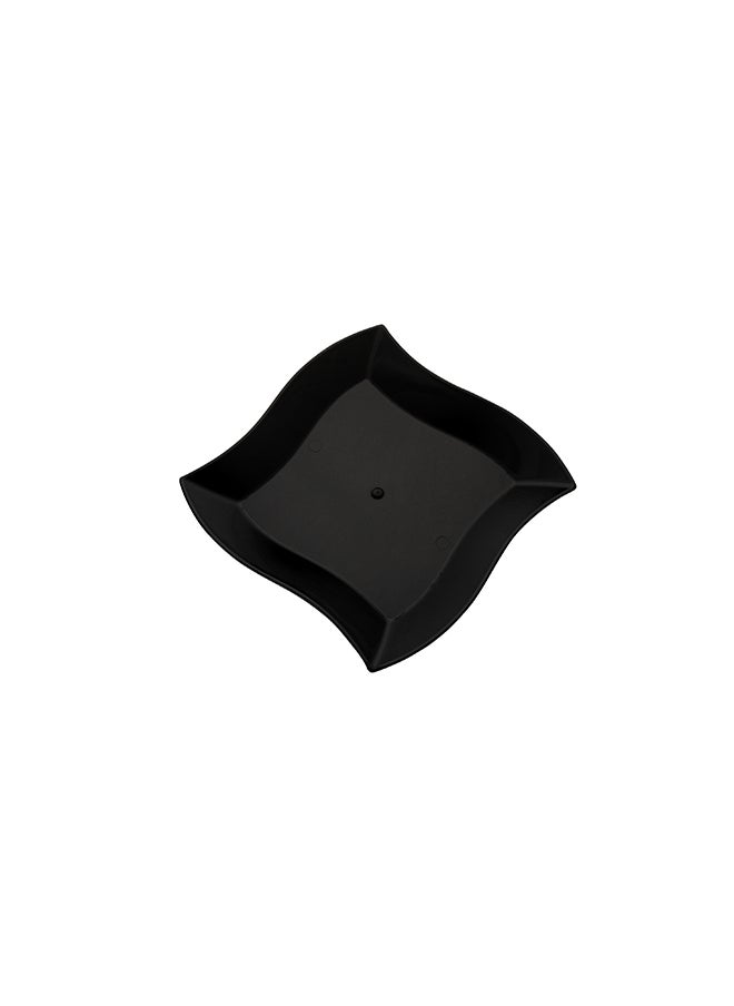 Restaurantware-7 x 7 Inch Dessert Plates, 100 Cocktail Plates - Square, Wavy Edges, Black Plastic Disposable Appetizer Plates, Holds Sauces And Dips, For Weddings or Birthday Parties